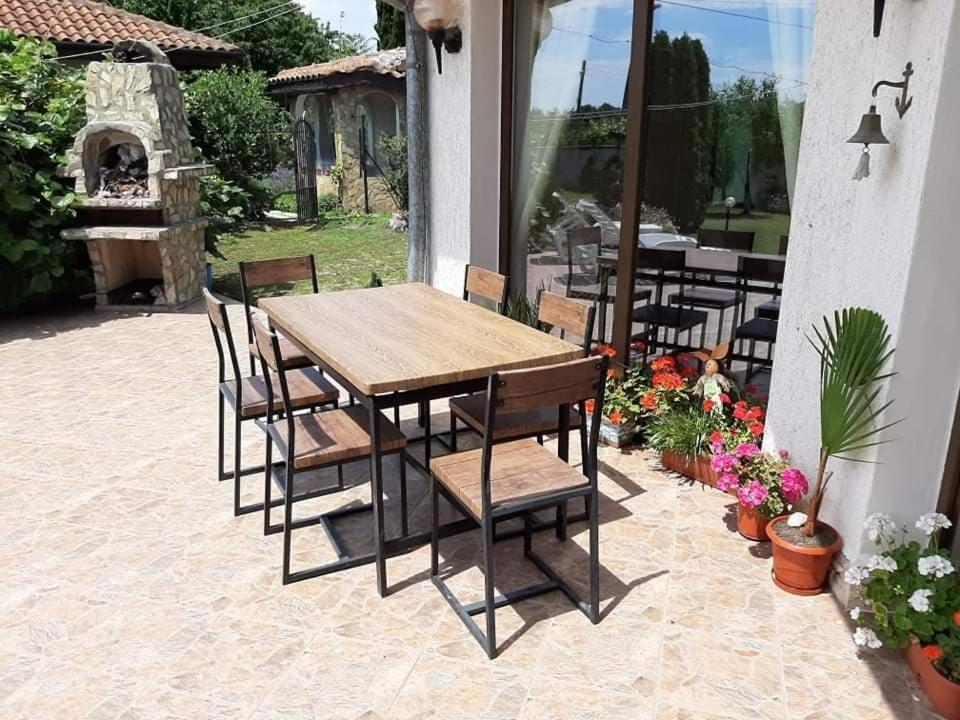 Guesthouse Oasis-Sabla Kültér fotó