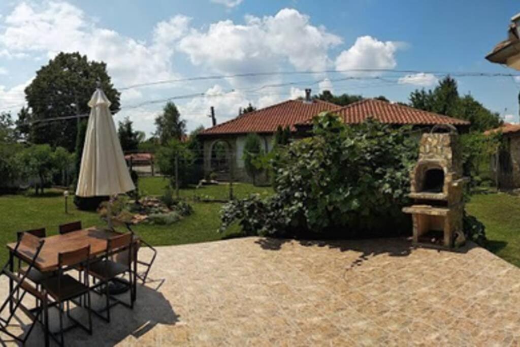Guesthouse Oasis-Sabla Kültér fotó